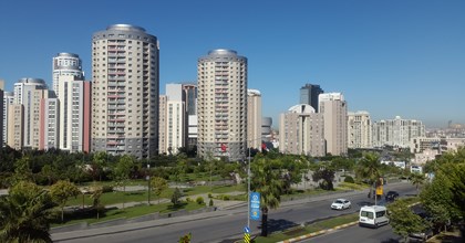 Ataşehir Gezilecek Yerler: Kiralık Araba ile Ataşehir Gezilecek Parklar ve Tarihi Yerler