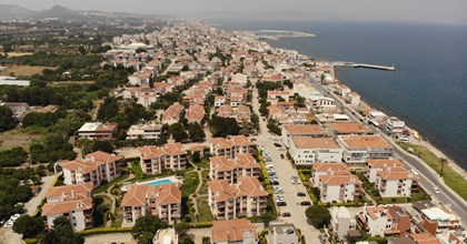 Güzelbahçe Gezilecek Yerler: Kiralık Araba ile Güzelbahçe Gezilecek Parklar ve Tarihi Yerler