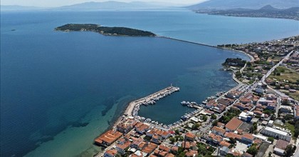 Urla Gezilecek Yerler: Kiralık Araba ile Urla Gezilecek Parklar ve Tarihi Yerler